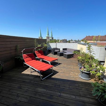 Zentrale Grosszuegige Dachterassen Whg Am Stadtpark In 15 Min Mit U-Bahn Zur Messe Núremberg Exterior foto